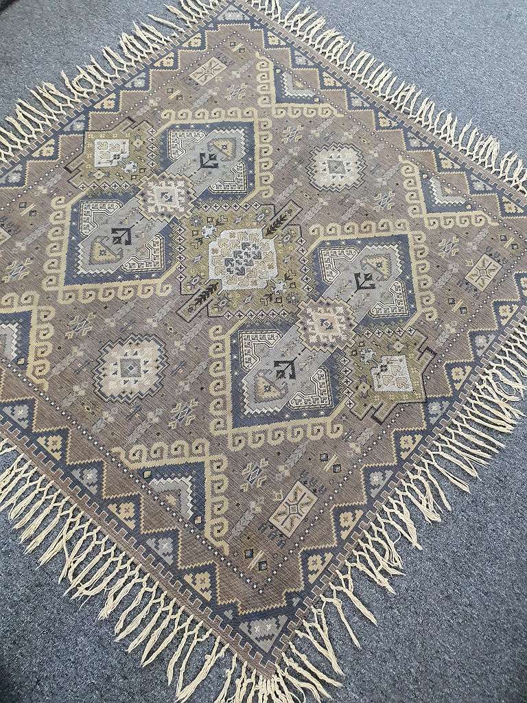 2 x rumänische " PIROTS " Art Plaids. - 170x170cm - ausgesprochen selten