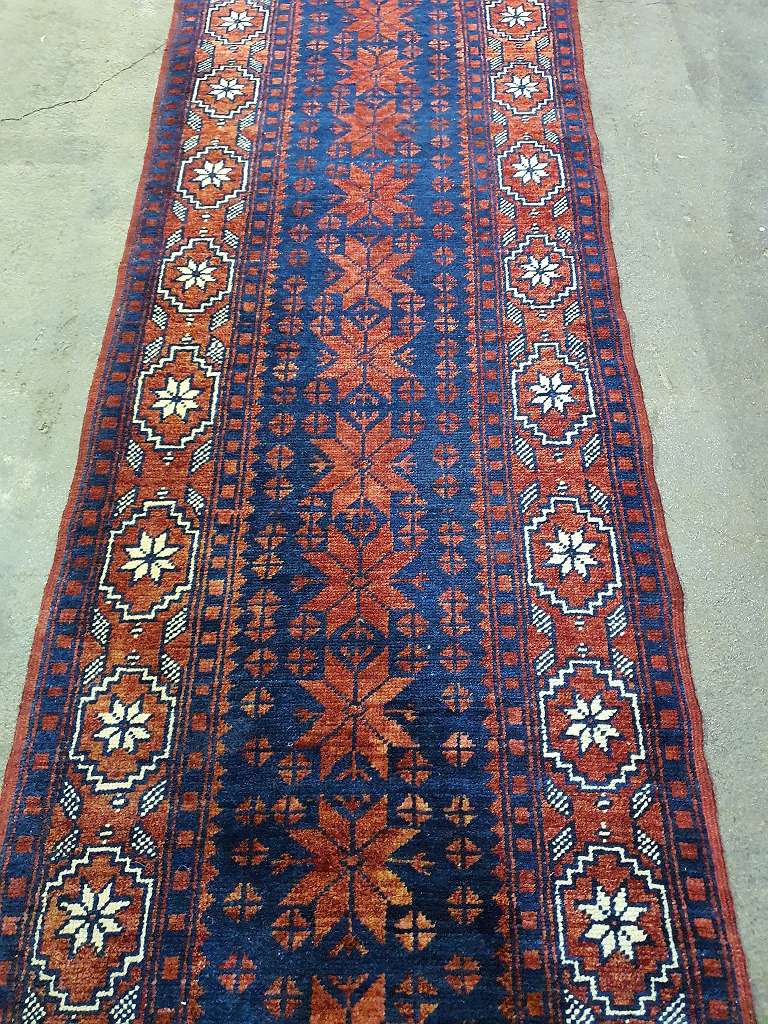 Läufer " JAKZEBIR " 300x60 cm - niedriger Flor - super fein - Pflanzenfarben